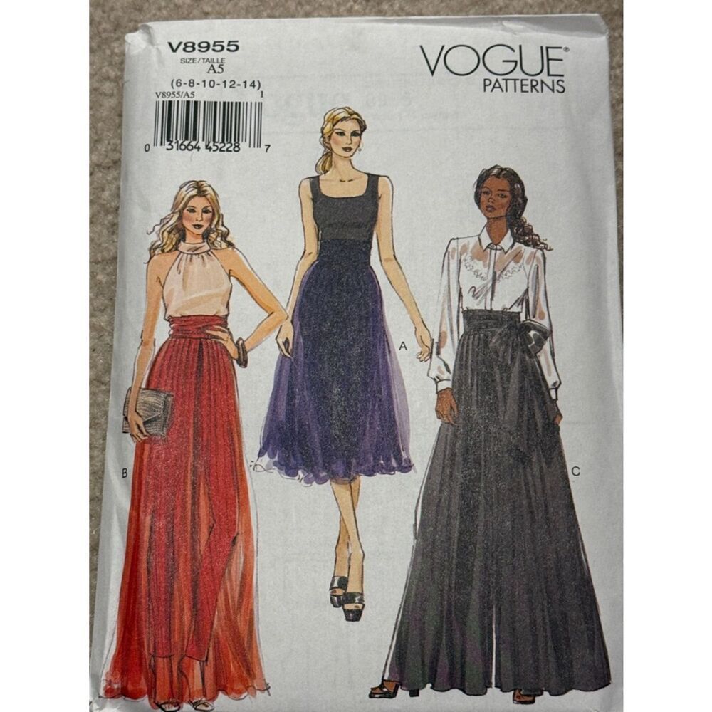 Vogue women's skirt sewing pattern